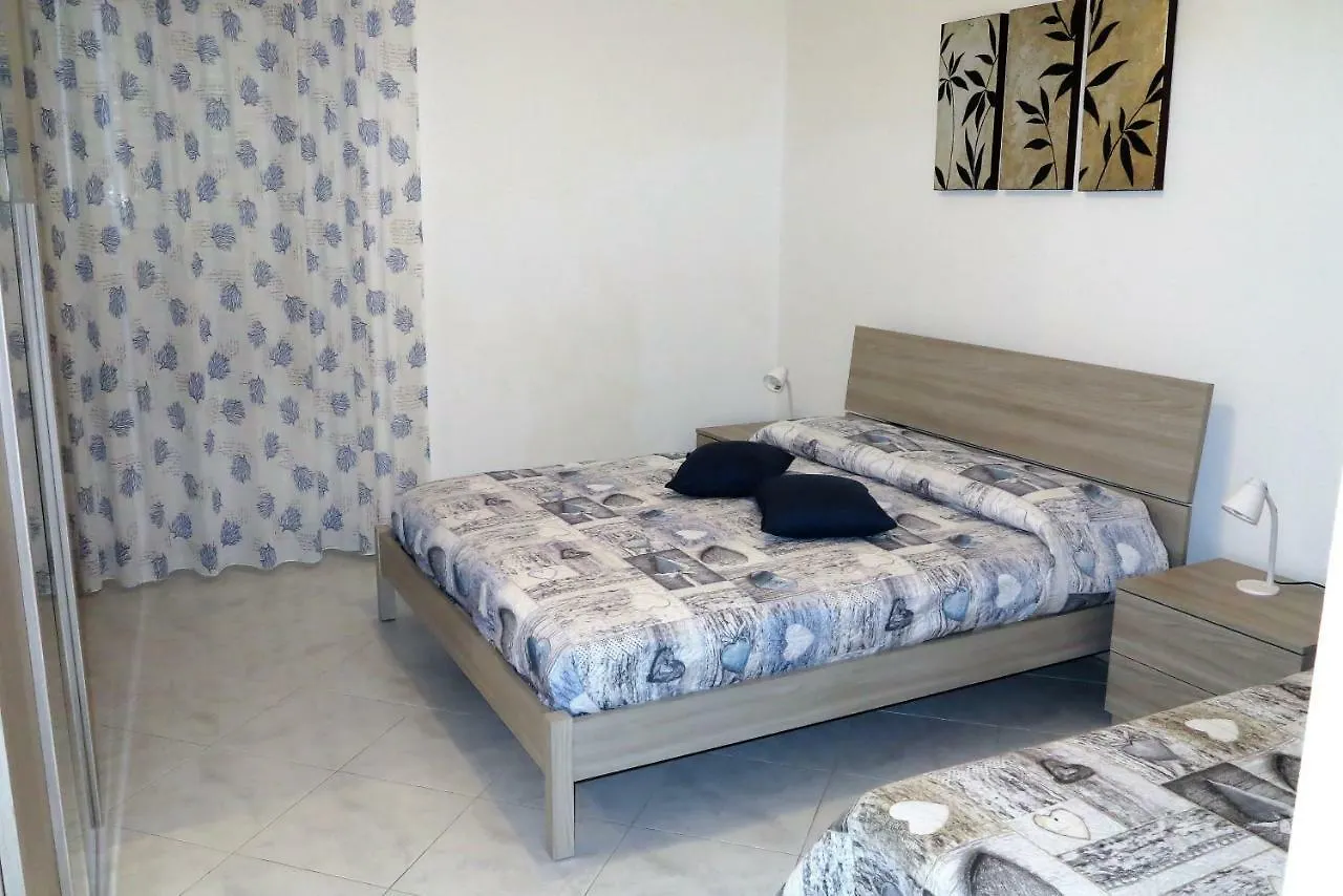 Yellowhouse Cala Gonone Lejlighed