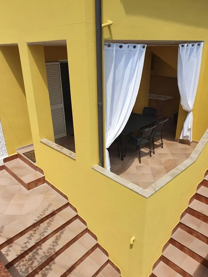 Appartement Yellowhouse à Cala Gonone
